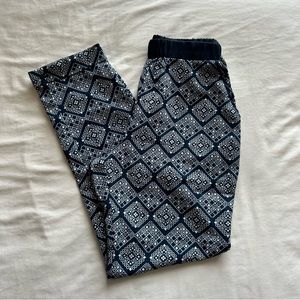 Xhilaration Navy & White Geometric Pattern Silky Feel Sleepwear Dress Pants Sz S